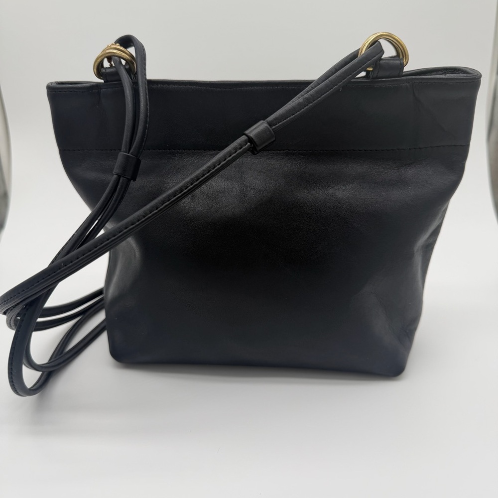 RARE Vintage COACH #4124 “Mini Dixon” Navy Leather Crossbody - Picture 3 of 14